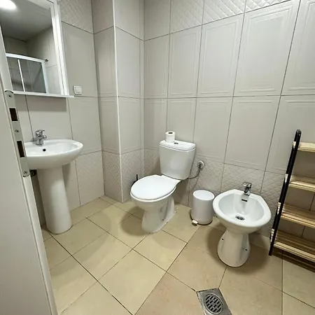Apartment Regina's Commodious Skopje