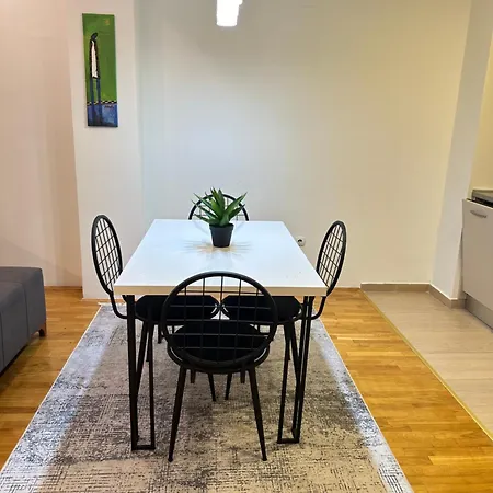 Apartment Regina's Commodious