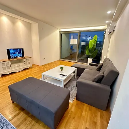 Apartment Regina's Commodious *